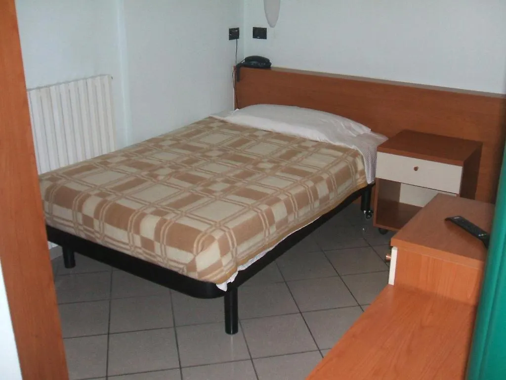 Hotel Kristall Loiano